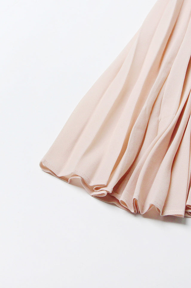 Amira Highend Sleeveless Pleated Dress