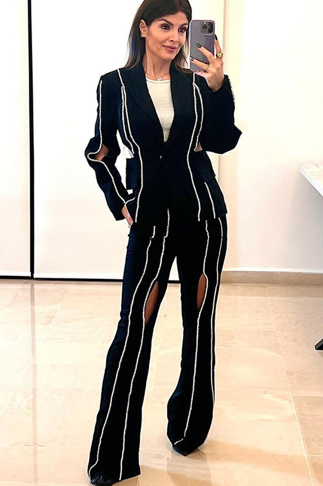 Cut-Out Diamonds Decorated Set