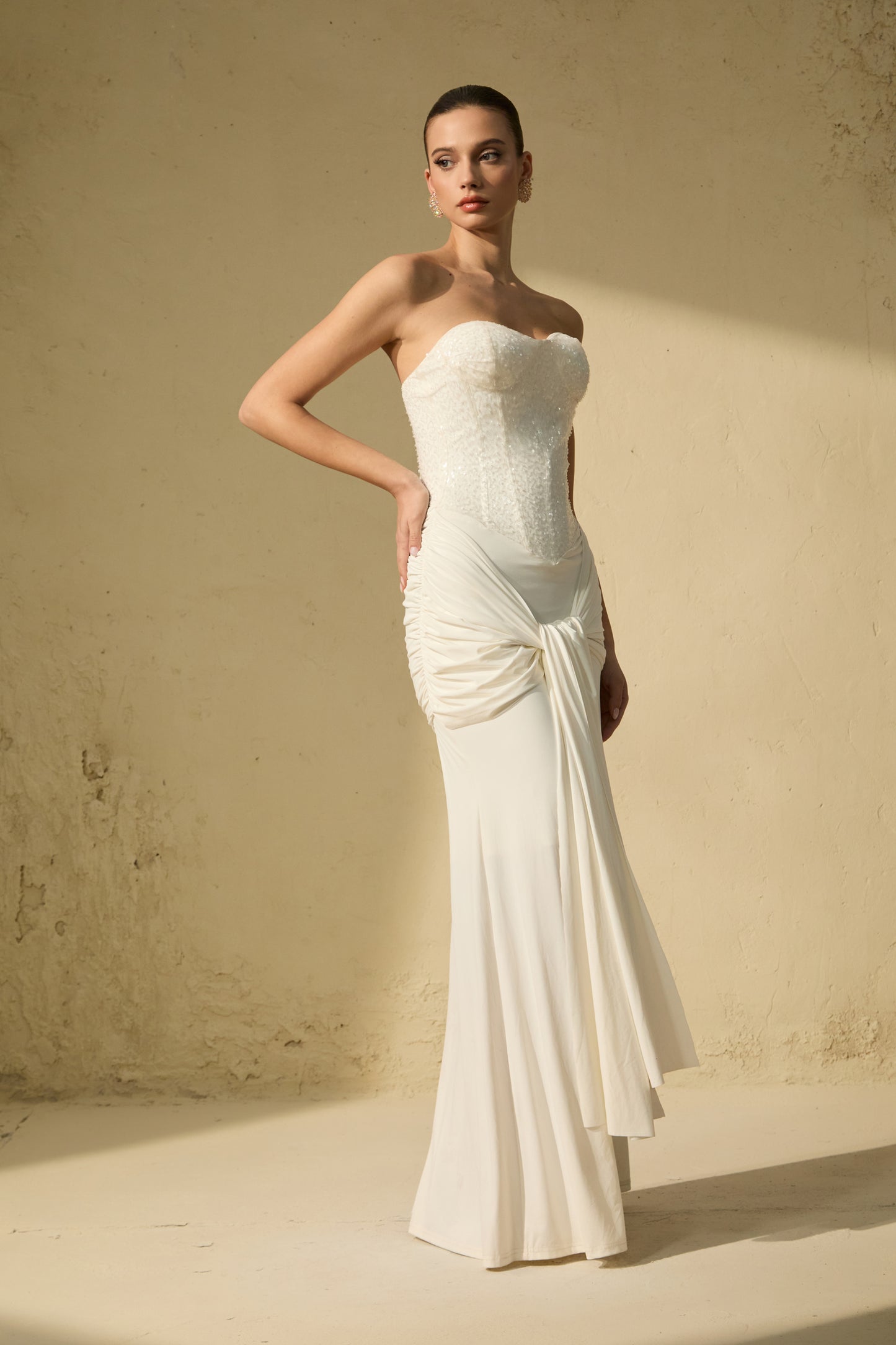 Modern Art White Corset Bodice Knot Maxi Dress